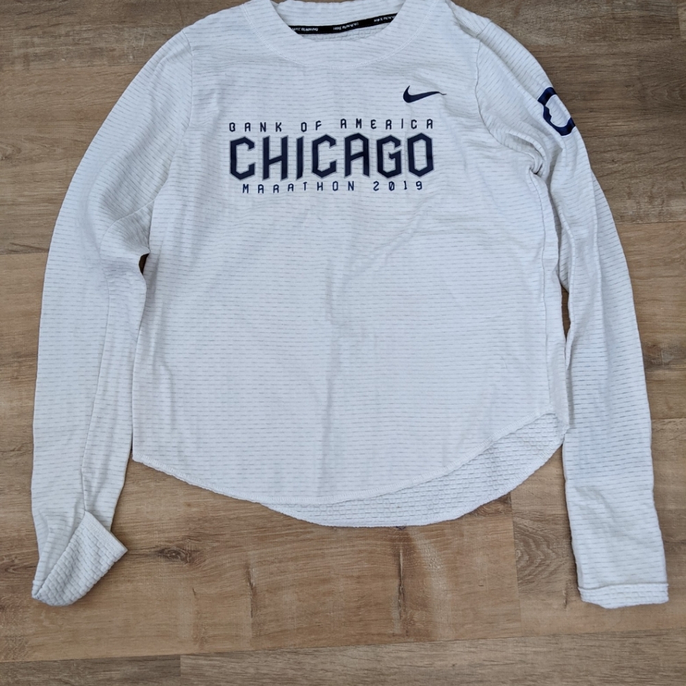 Nike Chicago Marathon Running Top